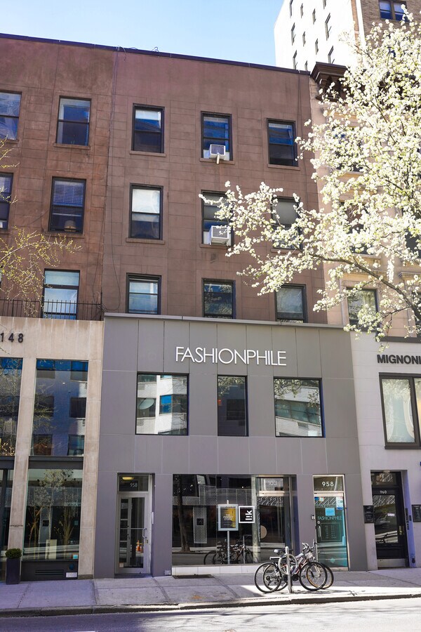 aquatalia madison avenue