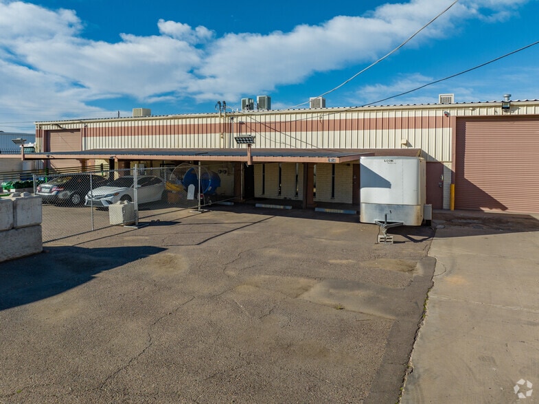 2434 S 11th Ave, Phoenix, AZ for lease - Building Photo - Image 1 of 4