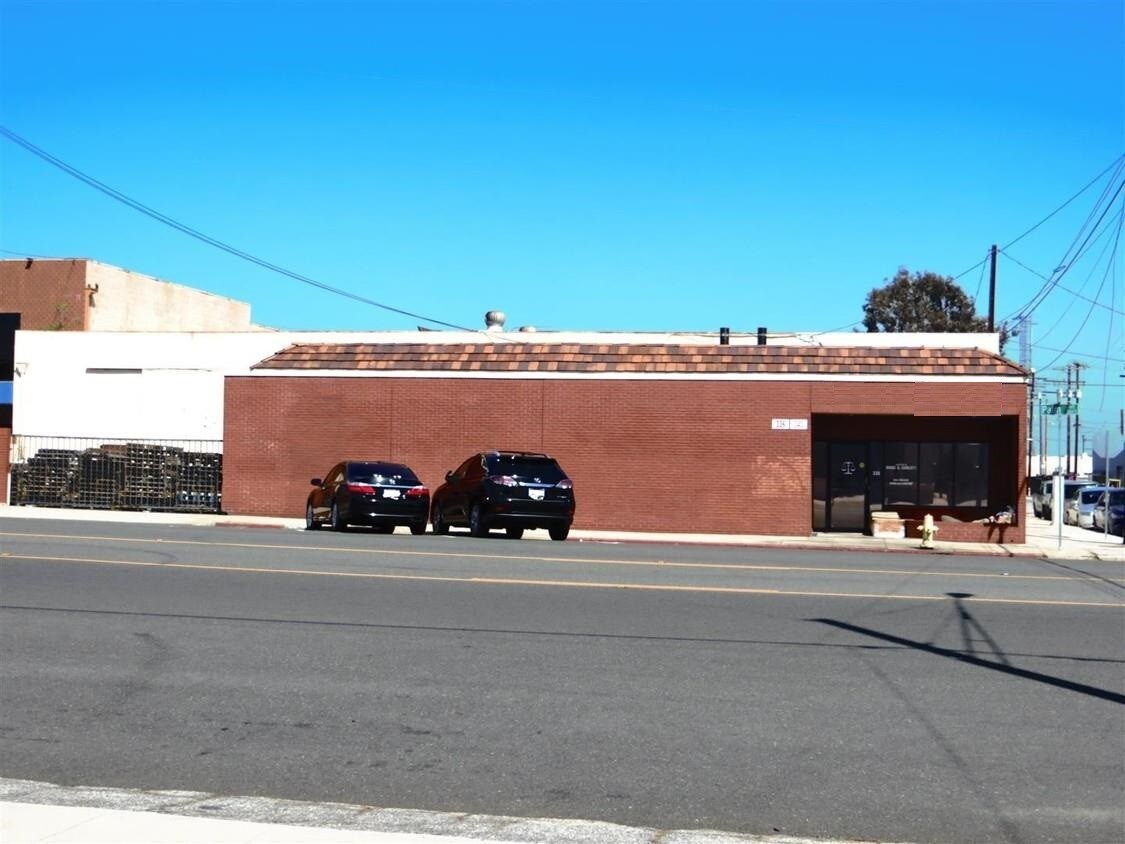 336 S Palm Ave, Alhambra, CA 91803