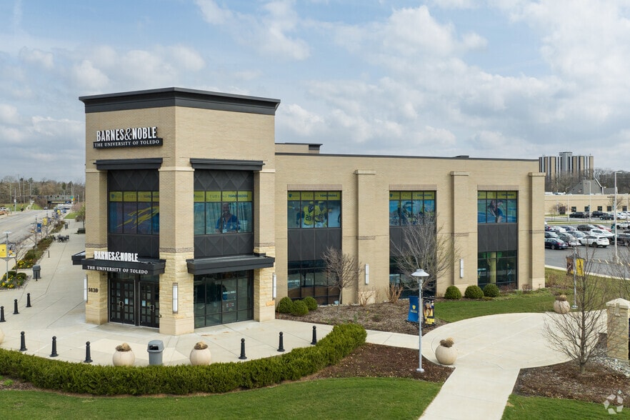 1450 Secor Rd, Toledo, OH for lease - Building Photo - Image 2 of 5