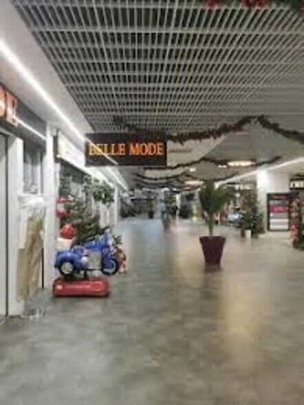 Retail in Belfort for sale - Building Photo - Image 1 of 5