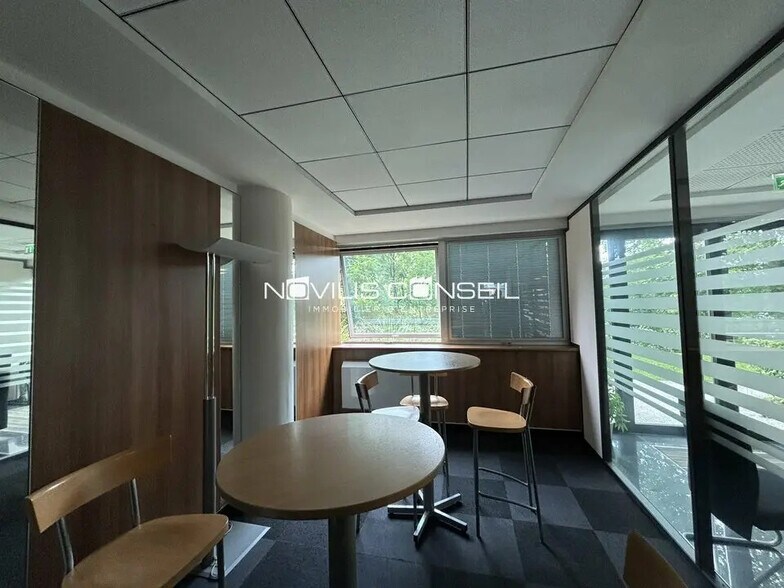 Office in Balma for lease - Interior Photo - Image 2 of 9