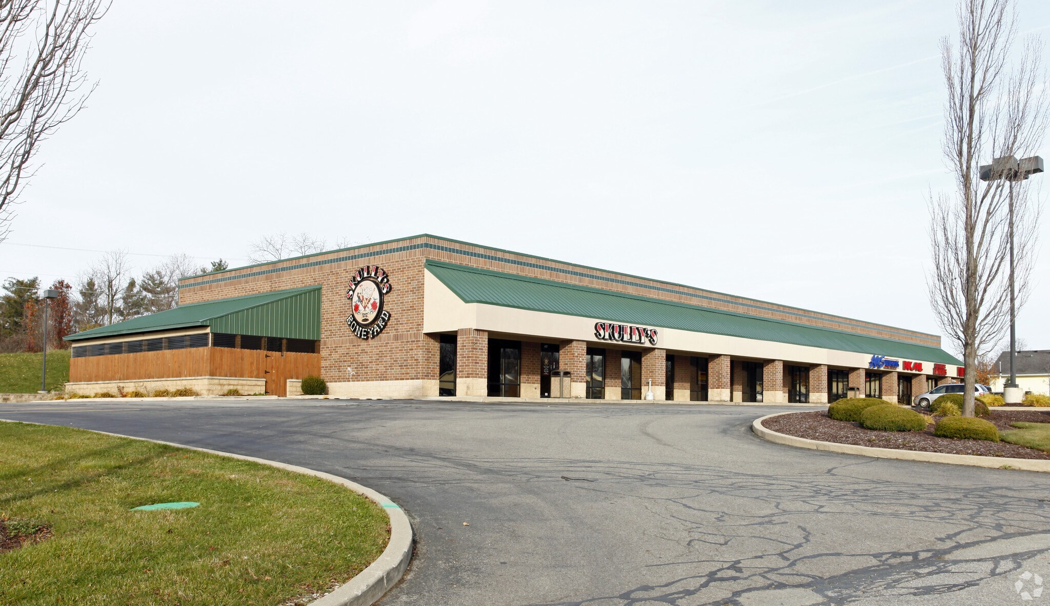 417-433 E Dupont Rd, Fort Wayne, IN for sale Primary Photo- Image 1 of 1