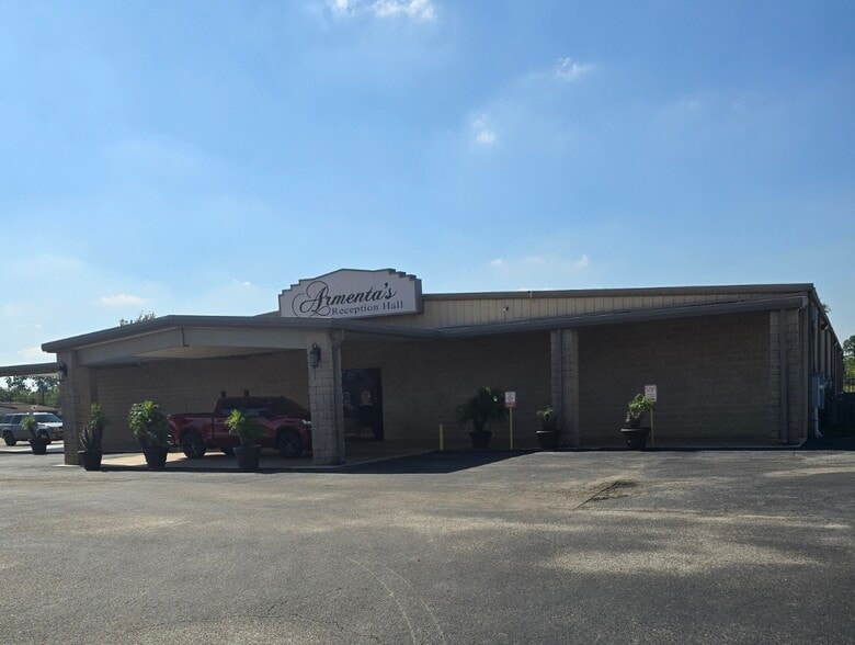 825 Sheldon Rd, Channelview, TX for lease - Building Photo - Image 2 of 12