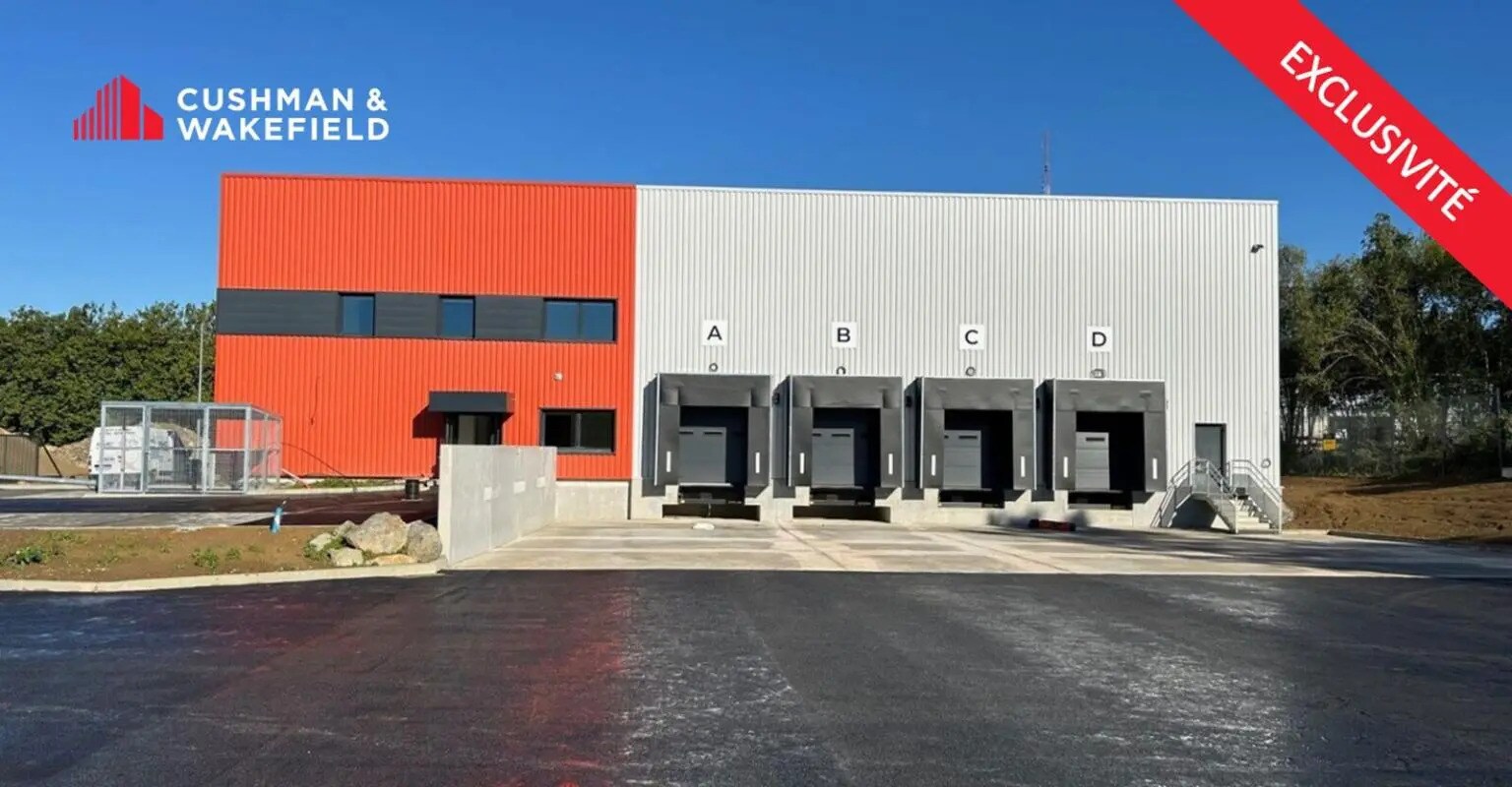 Office in Chantepie for lease Building Photo- Image 1 of 22