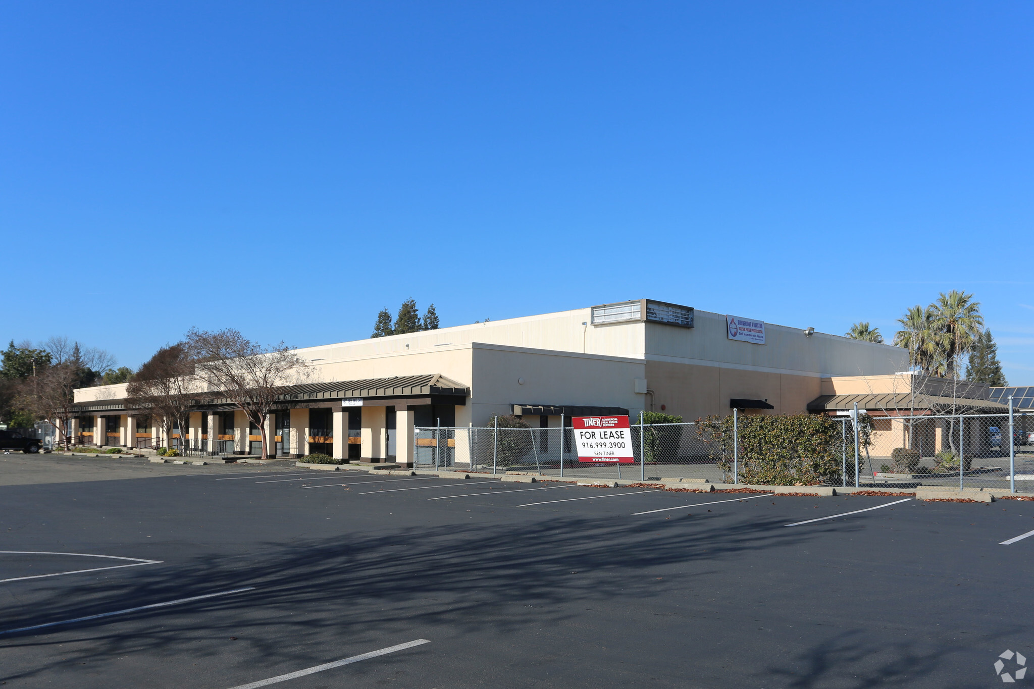 3411-3419 Arden Way, Sacramento, CA for lease Primary Photo- Image 1 of 12