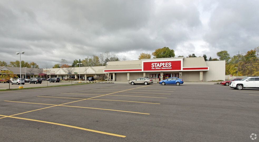 43141-43315 Woodward Ave, Bloomfield Hills, MI for lease - Building Photo - Image 2 of 13