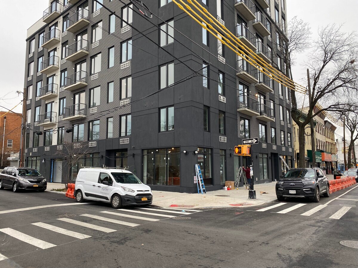 2815 Atlantic Ave, Brooklyn, NY 11207 OfficeRetail for Lease