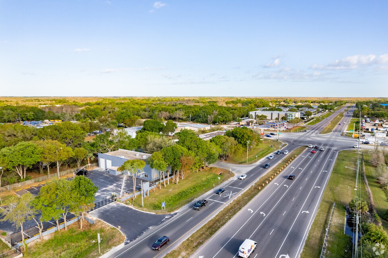 9822 Anderson Rd, Tampa, FL 33625