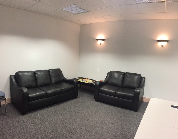 1301 State Route 36, Hazlet, NJ for sale - Interior Photo - Image 1 of 1