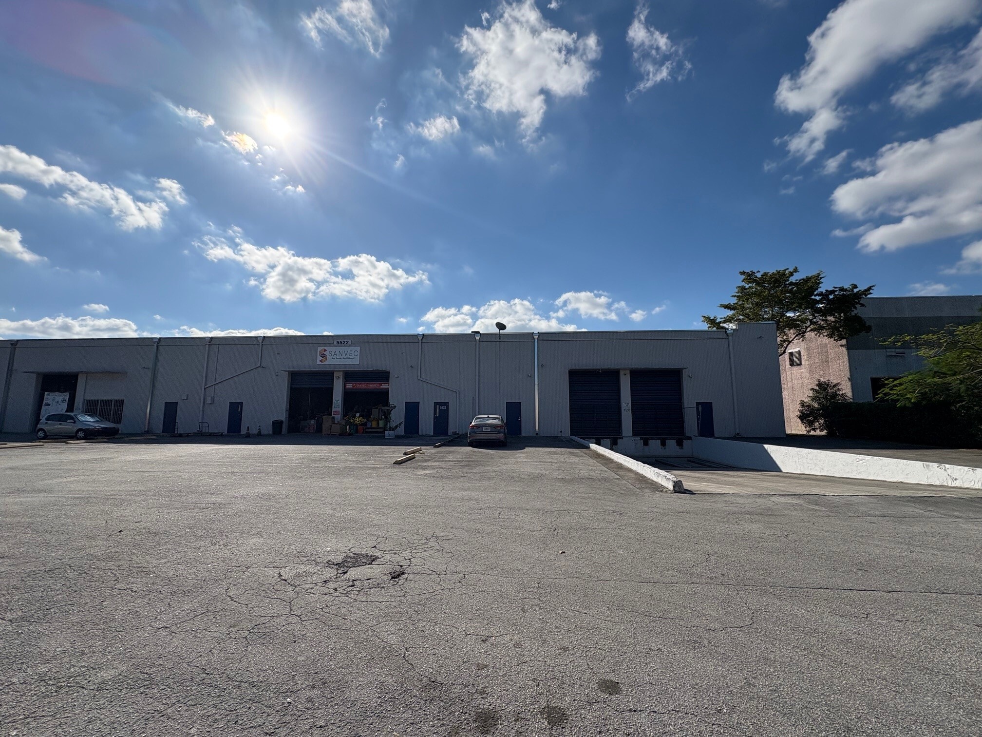 5510-5590 NW 163rd St & 5523-5535 NW 161st St, Miami Lakes, FL for lease Building Photo- Image 1 of 11