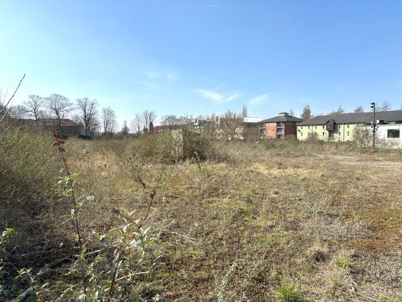 Cow Ln, Newark for sale - Primary Photo - Image 2 of 3