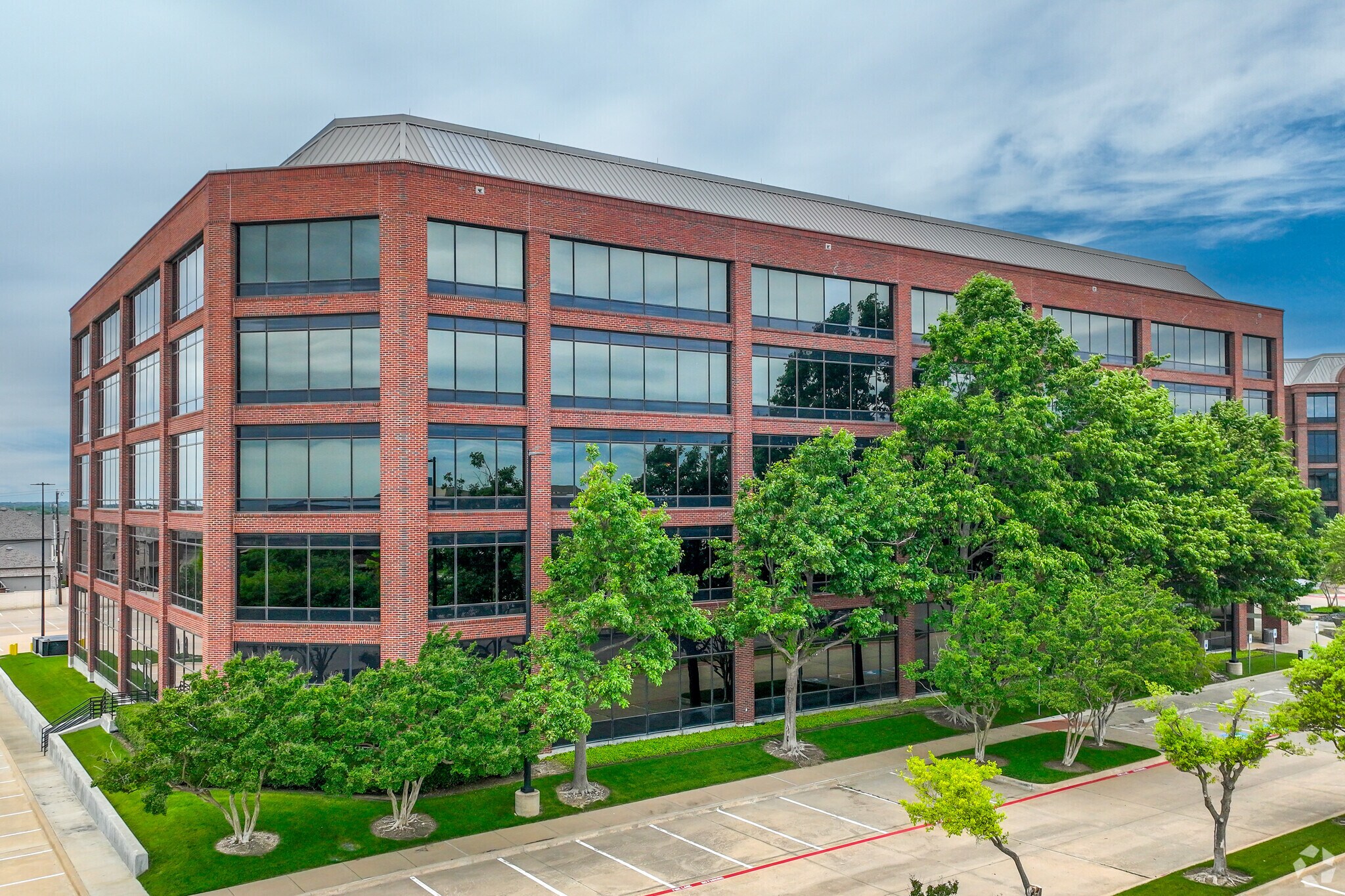 17787 Waterview Pky, Dallas, TX for sale Primary Photo- Image 1 of 1