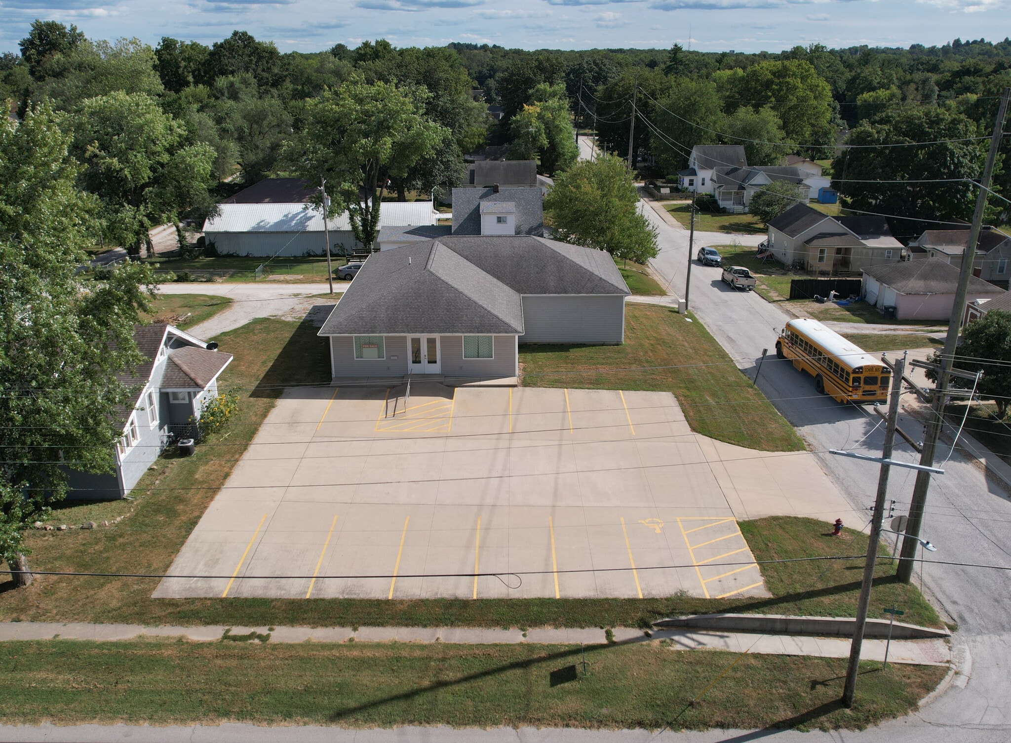 1110 School st, Hillsboro, IL for sale Building Photo- Image 1 of 24