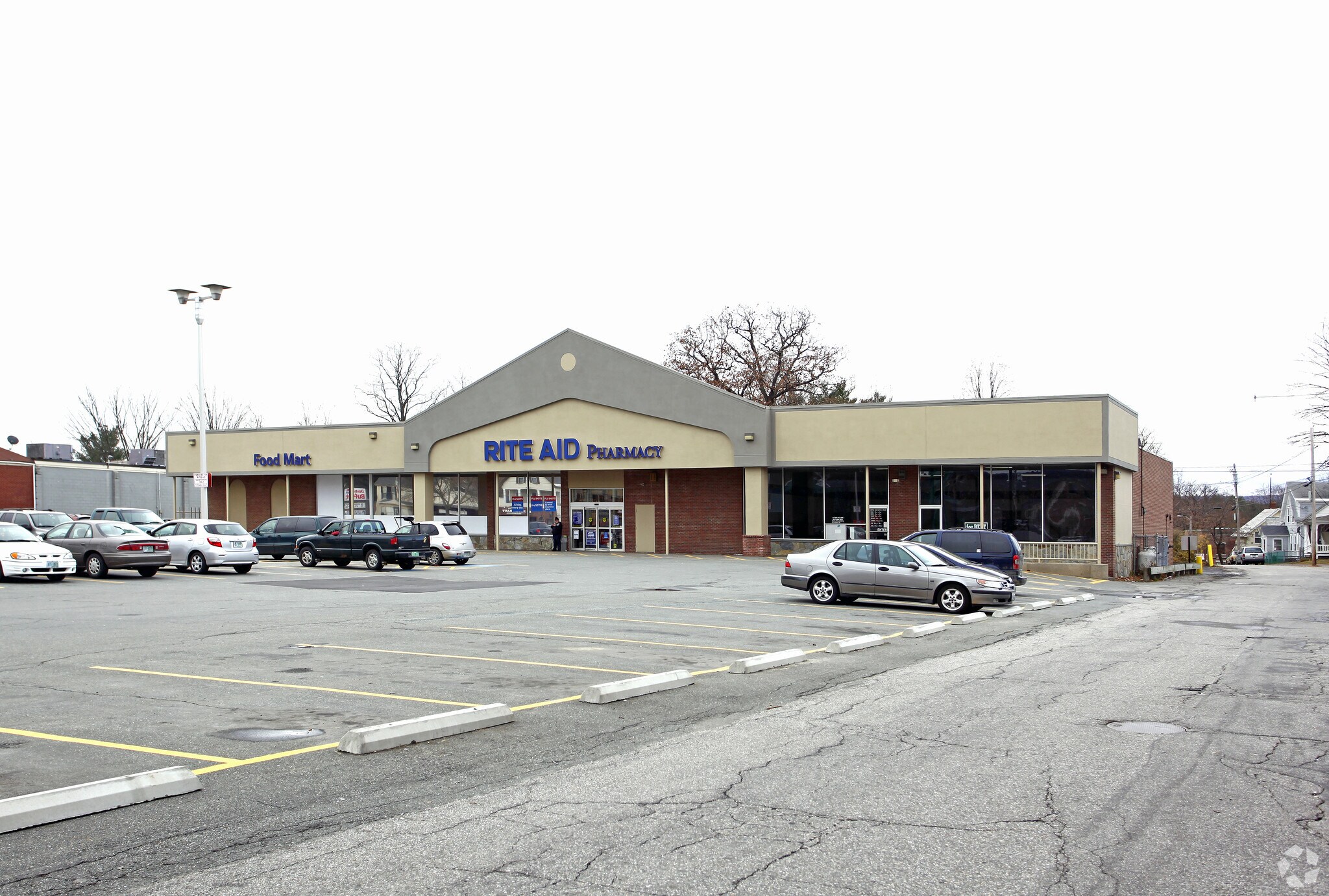 73 Pleasant St, Claremont, NH for lease Primary Photo- Image 1 of 6