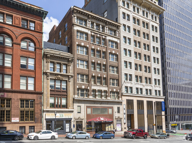 111 N Charles St, Baltimore, MD for sale - Building Photo - Image 1 of 1