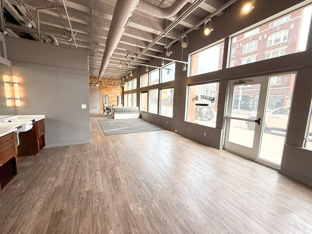 275 S 4th St, Columbus, OH 43215 - Unit A -  - Interior Photo - Image 1 of 7