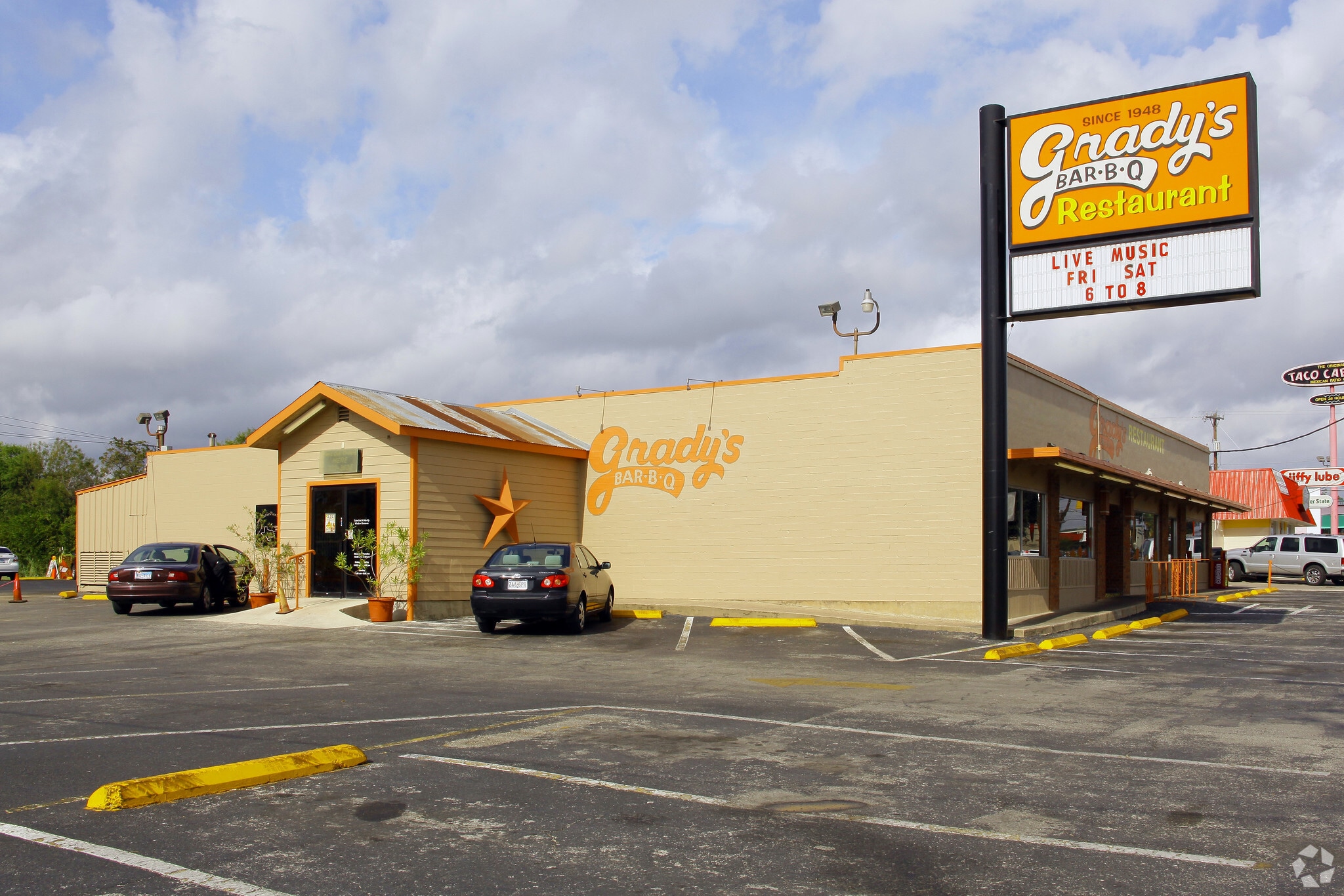 4109 Fredericksburg Rd, San Antonio, TX for sale Primary Photo- Image 1 of 3