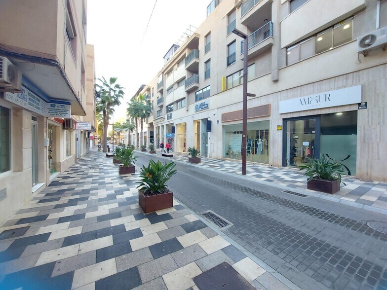 Office in El Ejido, Almería for sale - Building Photo - Image 2 of 26