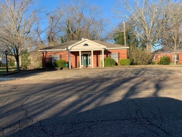 321 7th St N, Columbus, MS for sale - Primary Photo - Image 1 of 1