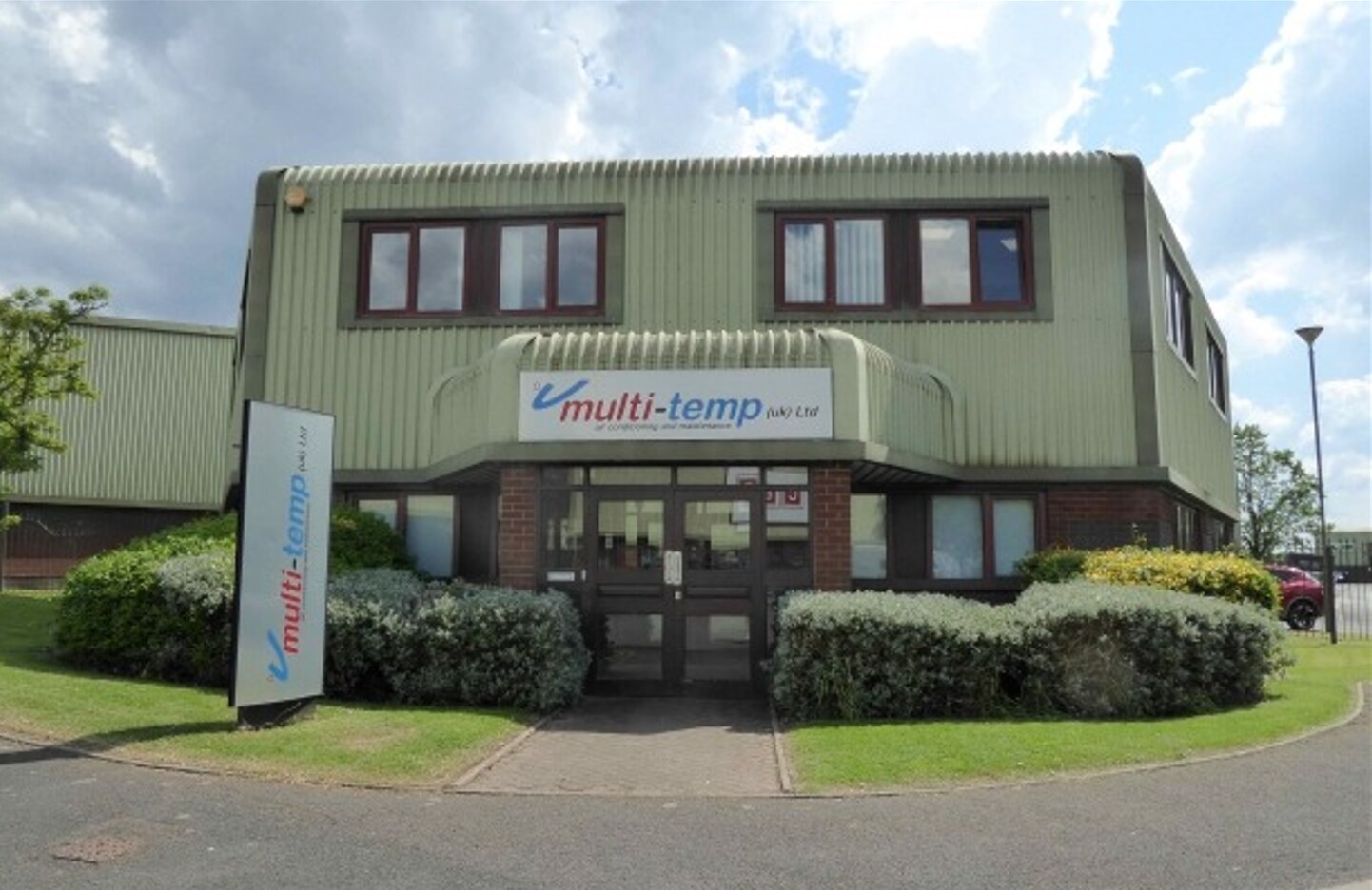 Hyssop Clos, Cannock for lease Building Photo- Image 1 of 4