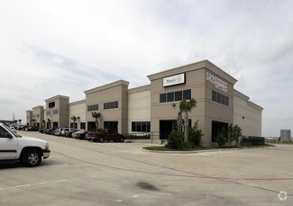 More details for 5821 W Sam Houston Pky N, Houston, TX - Office for Lease