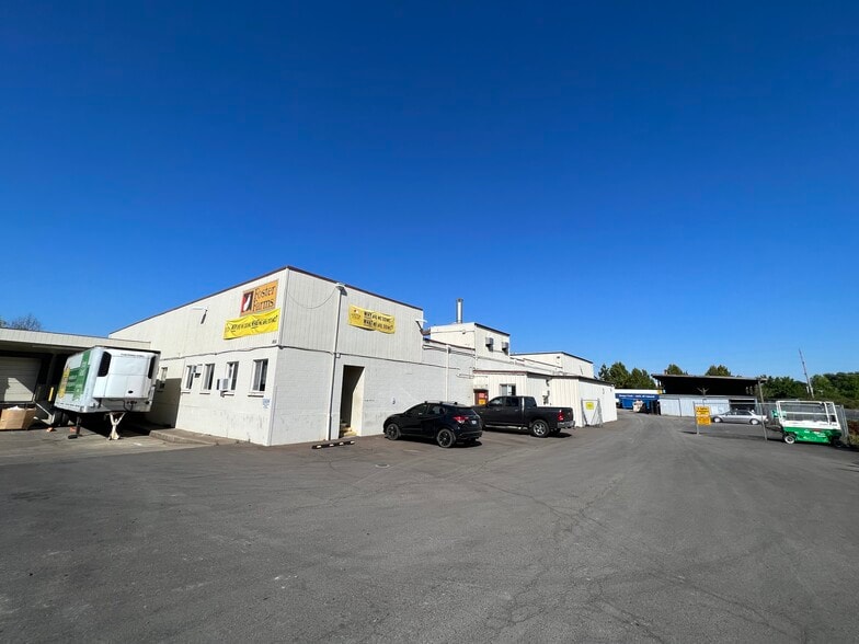 855 NW 8th St, Corvallis, OR 97330 Food Processing Facility