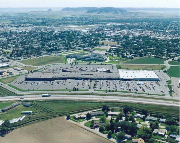 Circle Dr, Scottsbluff, NE for lease - Primary Photo - Image 1 of 1