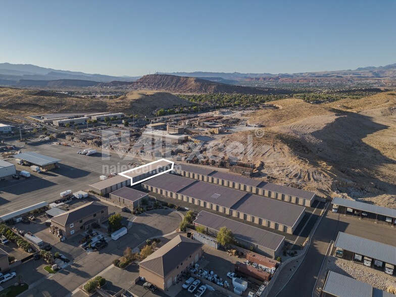 3763 S 1500 East Cir, St George, UT for lease - Building Photo - Image 2 of 5