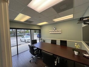 9123 N Military Trl, Palm Beach Gardens, FL for lease Interior Photo- Image 2 of 5