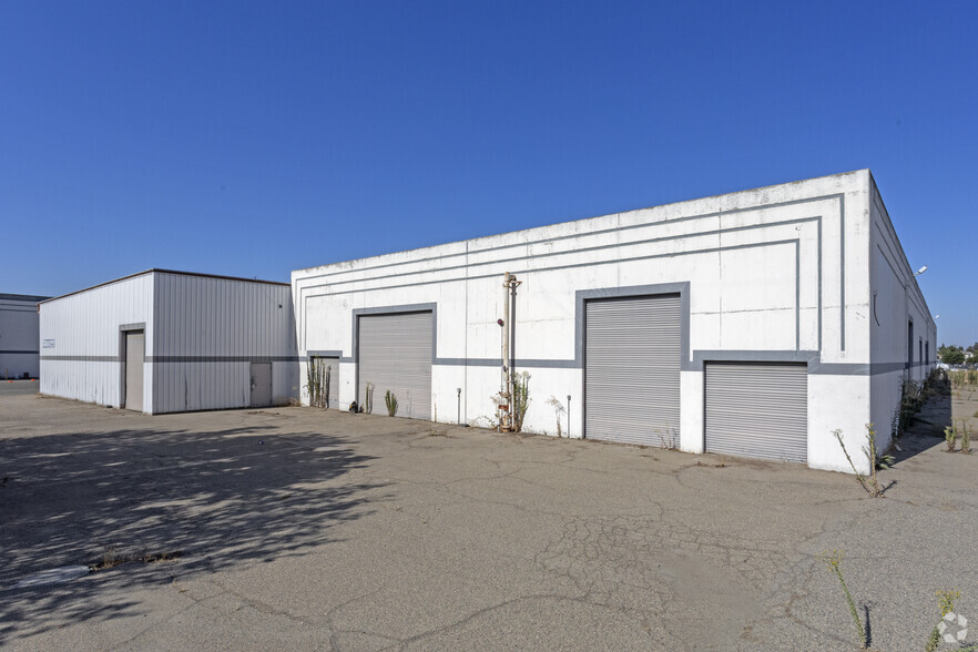 5333 N Cornelia Ave, Fresno, CA for lease - Building Photo - Image 1 of 8