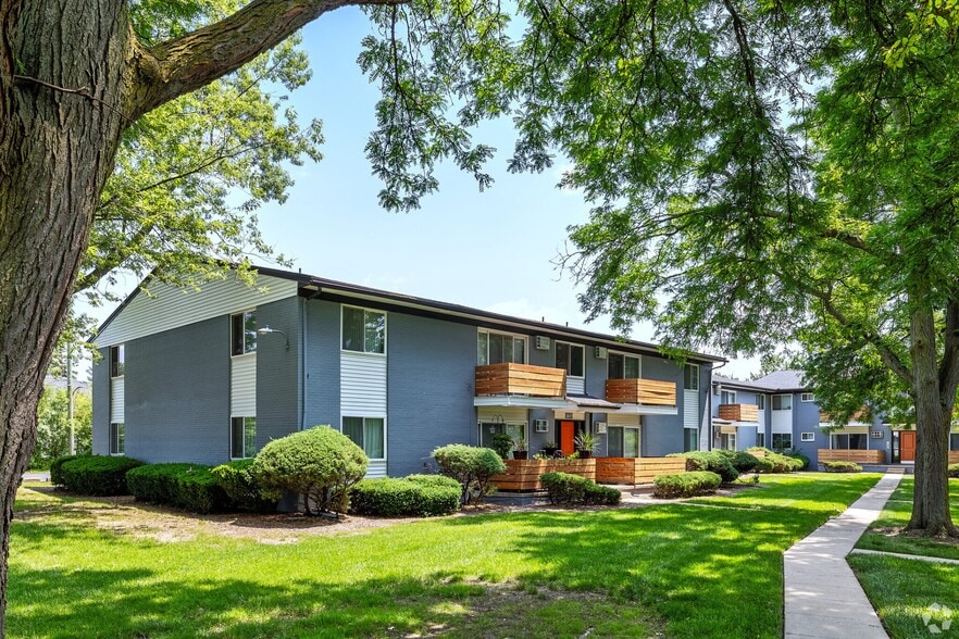 2572 Carpenter Rd, Ann Arbor, MI for sale - Building Photo - Image 1 of 1