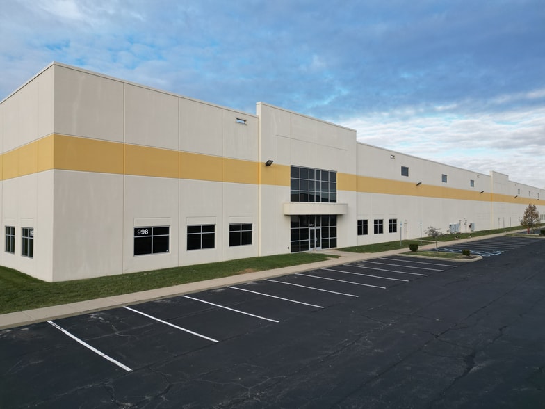 998 Gerdt Ct, Greenwood, IN for sale - Building Photo - Image 2 of 8