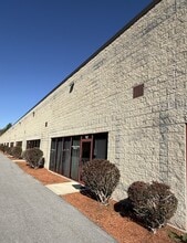 100 Business Park Dr, Tyngsborough, MA for lease Interior Photo- Image 1 of 5