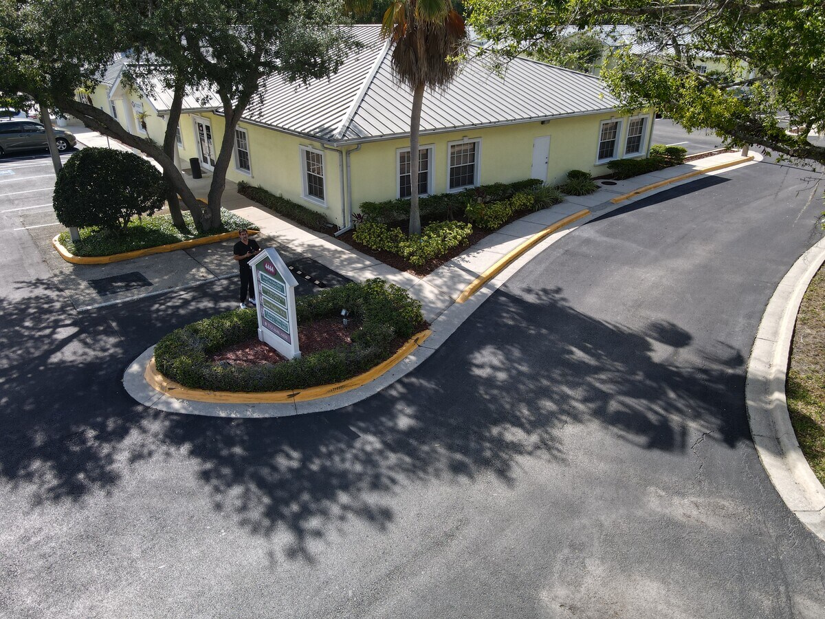 4444 E Fletcher Ave, Tampa, FL 33613