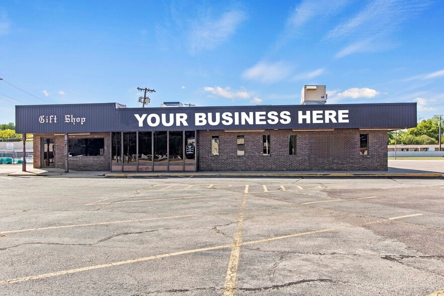 911 N Broadway Ave, Ada, OK for sale - Building Photo - Image 1 of 48