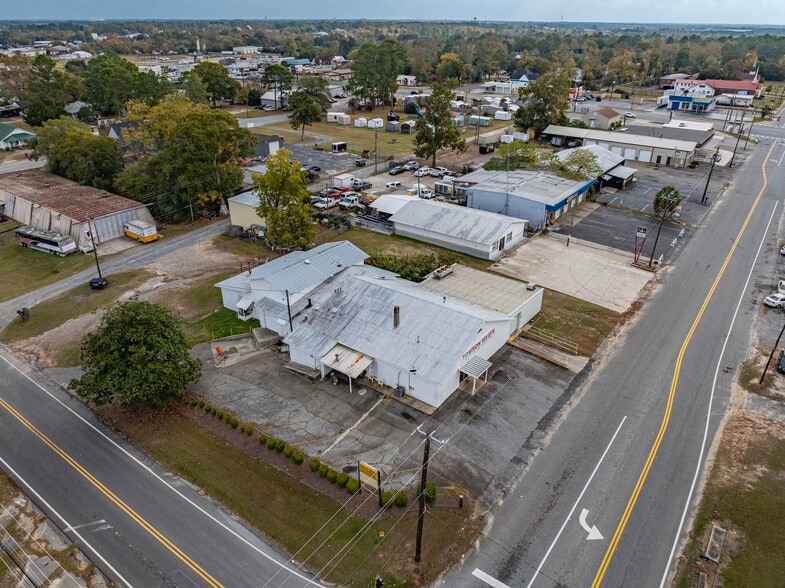 301 Ridge Ave S, Tifton, GA for sale - Building Photo - Image 2 of 11