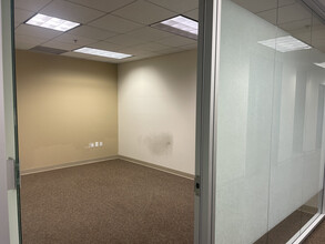 180 E Ocean Blvd, Long Beach, CA for lease Interior Photo- Image 2 of 5