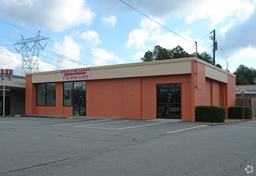 5025 Winters Chapel Rd, Atlanta, GA for lease - Building Photo - Image 3 of 5