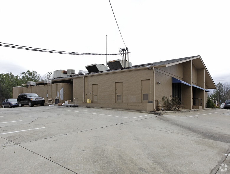 3529 Main St, Atlanta, GA for sale - Building Photo - Image 2 of 7