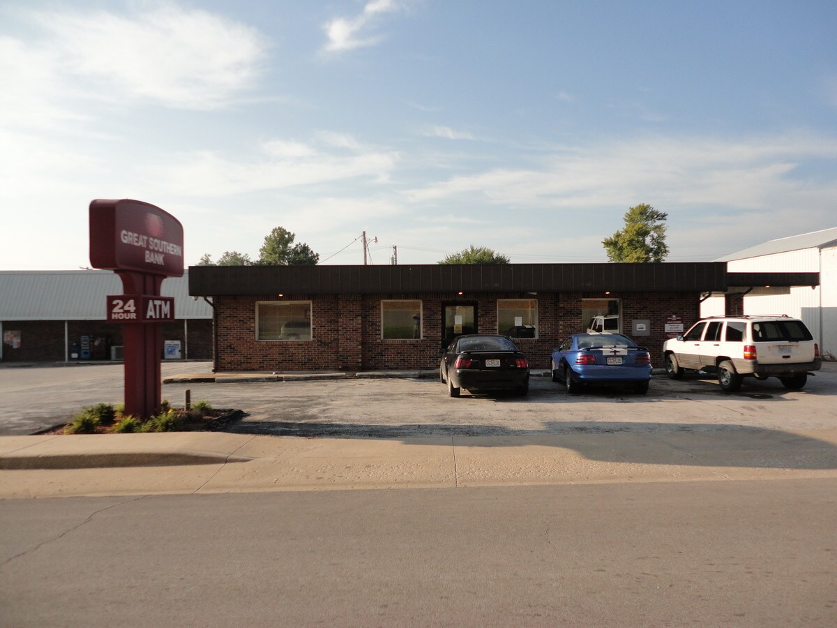 104 E Tilden St, Humansville, MO 65674 Property Record