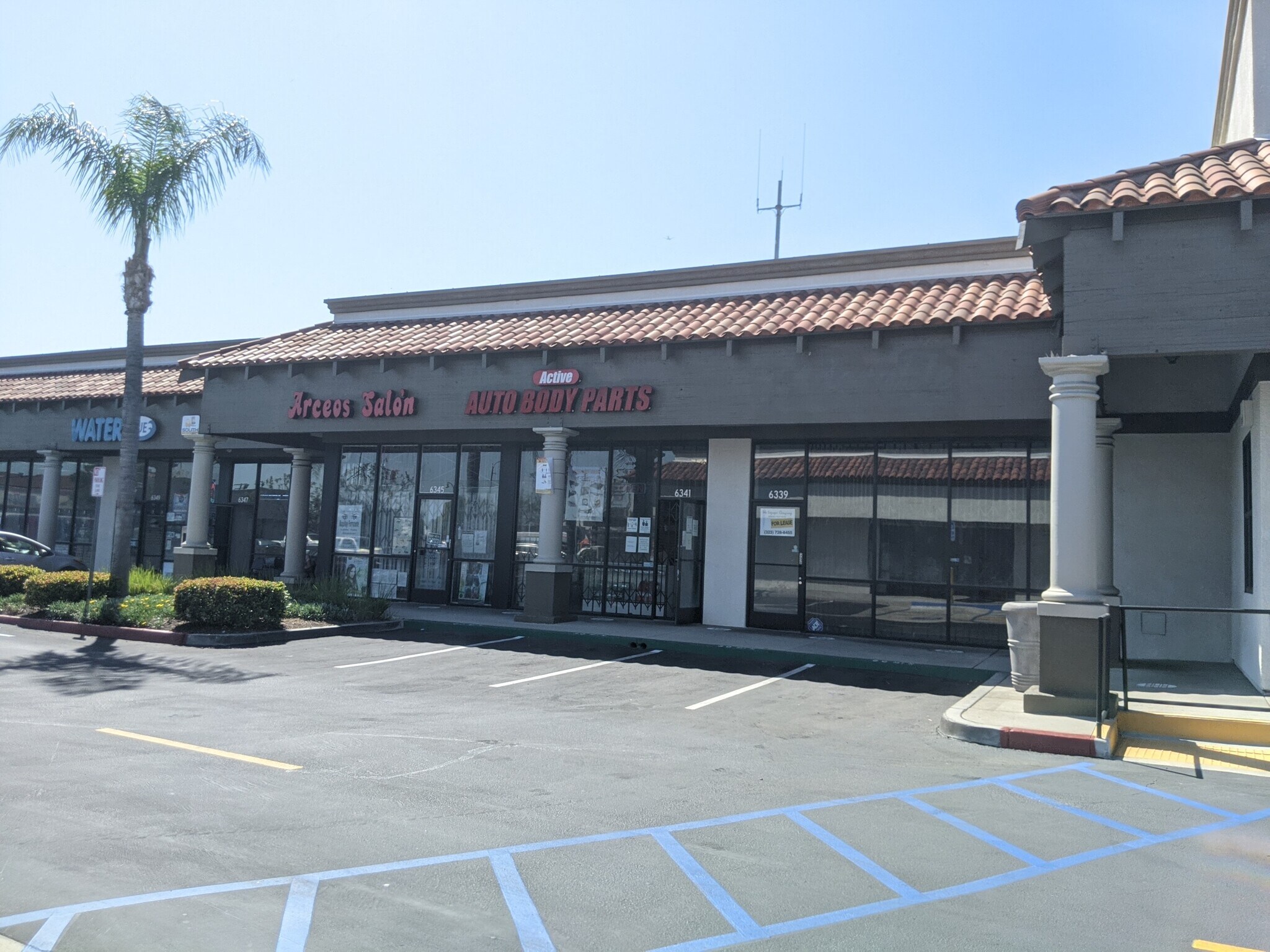 62016391 S Atlantic Ave, Bell, CA 90201 Bell Palm Plaza