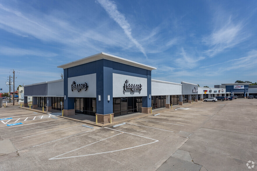 10703-10765 Gulf Fwy, Houston, TX for lease - Primary Photo - Image 1 of 1