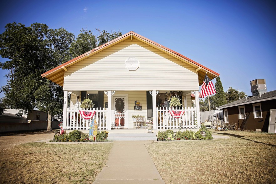 606 N Canal St, Carlsbad, NM for sale - Primary Photo - Image 1 of 1