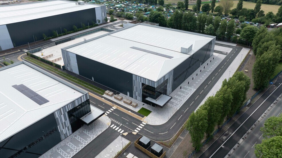 North Atlantic Av, Bootle for lease - Building Photo - Image 2 of 77