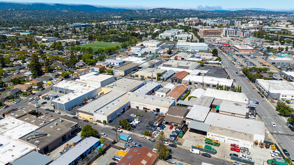 831 Sweeney Ave, Redwood City, CA for sale - Aerial - Image 2 of 3