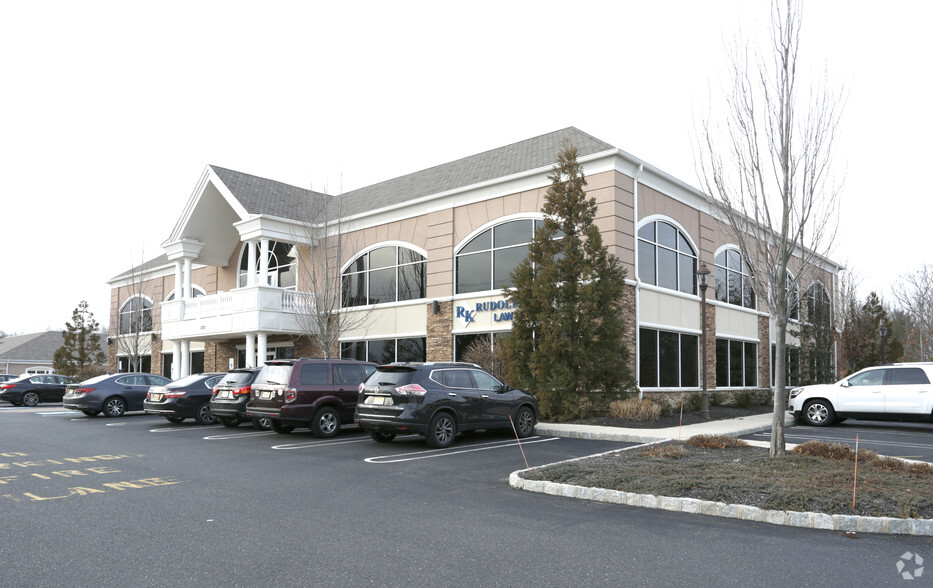 2317 Highway 34, Manasquan, NJ for lease - Primary Photo - Image 1 of 9