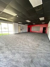 1888 US Highway 82 W, Tifton, GA for lease Interior Photo- Image 1 of 6