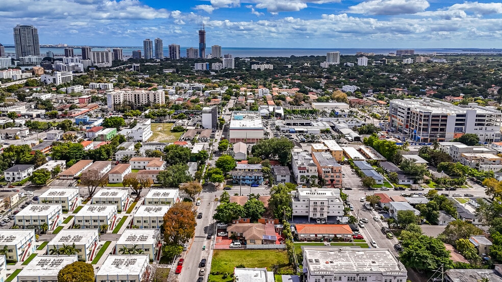 512 SW 6th Ave, Miami, FL for sale - Aerial - Image 3 of 14