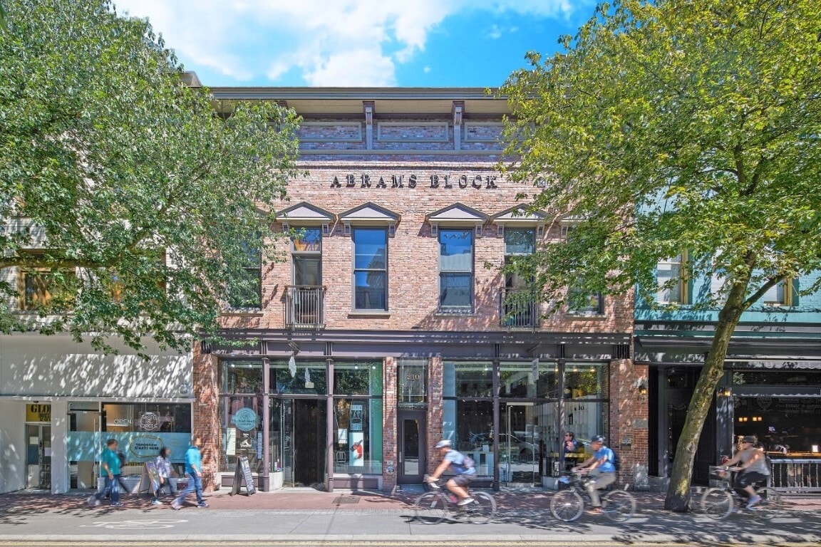 210-212 Carrall St, Vancouver, BC for lease Building Photo- Image 1 of 5